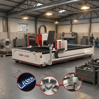 Mesin Pemotong Laser 3000W Logam Cnc Fiber Laser Pemotong Baja Tahan Karat Fokus Otomatis