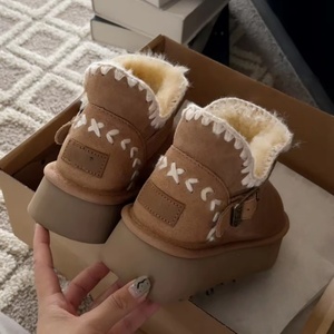 Botas de Nieve de Diseñador para Mujer de Alta Calidad, Venta Directa de Fábrica, Zapatos de Invierno Originales Personalizados, Cálidos y de Caña Alta para Mujer - Product Image 4