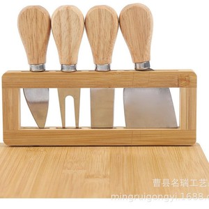 Juego de Tabla de Quesos de Madera con Cuchillos Rectangular 39.5x29.5x4.5 Cm para Fiestas y Uso Doméstico - Product Image 2