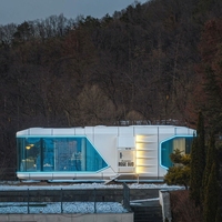 Maison capsule spatiale de luxe en acier, préfabriquée, modulaire, type Apple Cabin, maisonnette mobile intelligente pour appartement, resort, glamping, camping