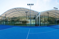 Terrain de padel Cancha De Padel 2025, nouveau design, avec toit amovible pour le paddle-tennis.