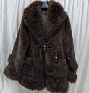 Cappotto Invernale da <span class=keywords><strong>Donna</strong></span> Ecologico in Finta <span class=keywords><strong>Pelliccia</strong></span> Spessa Color Caffè, Giacca Lussuosa e Calda <span class=keywords><strong>con</strong></span> Cintura - Product Image 5