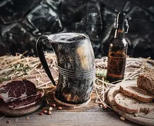 100% mejor calidad cuerno de búfalo cuerno de vaca pulido a mano diseño Floral Medieval negro tallado cerveza taza de café artesanías naturales - Product Image 1