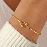 Brazalete con Nudo, Brazalete Abierto Simple, Brazalete de Acero Inoxidable con Diseño Floral en Espiral y Botón en Forma de Corazón