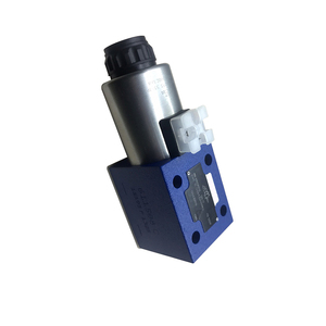 Vannes solénoïdes hydrauliques directionnelles Rexroth 4WE10D33/OFCG24N9K4 R900591664 - Product Image 5