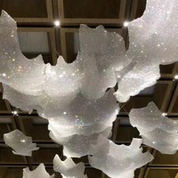 Luminaires suspendus haut de gamme coréens pour hôtels, style « Fish-line », avec grille de perles ananas et rubans fluides