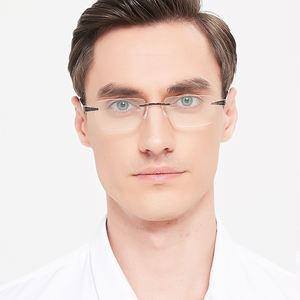 Gafas de Lectura Cuadradas Pequeñas para Hombre y Mujer, Precio al por Mayor, Plástico PC, Modernas, Económicas, con Receta - Product Image 1