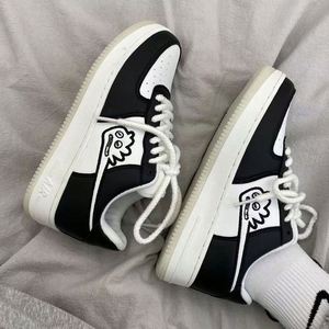 Baskets blanches Monster Printemps-Été 2026, style Ulzzang, chaussures de sport décontractées à semelle épaisse pour femmes, style universitaire - Product Image 2