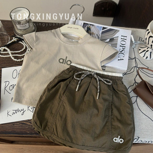 Tongxingyuan Baby Girls Summer Outfit Set Casual Breathable Two Piece Short Sleeve Top With Shorts For Kids Fashion Style - Product Image 1