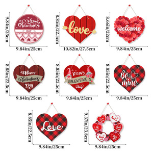Décoration de fête de la Saint-Valentin transfrontalière en bois, étiquette suspendue en forme de cœur, porte-panneau Joyeuse Saint-Valentin pour porte - Product Image 2