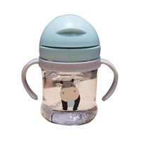 Gobelets à bec verseur de 250 ml pour tout-petits et enfants, tasse d'apprentissage avec paille et poignée lestée, biberon d'apprentissage