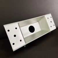 Boîtier métallique sur mesure, découpe laser CNC, pièces en tôle d'aluminium et d'acier inoxydable soudées et estampées