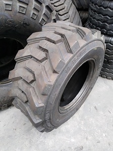 عجلة مملوءة بالفوم البولي يوريثان 14-17.5 بوصة لرافعة JLG 600AJ - Product Image 2