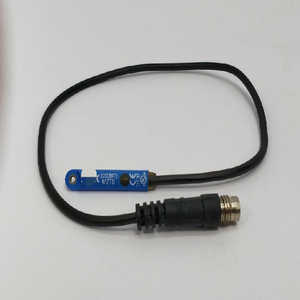 ตัวควบคุมการเขียนโปรแกรม PLC 1023971 MZT6 - Product Image 1