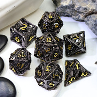 Dadu Polihedral Logam Set Dadu DND, Dadu Permainan Peran Berongga Motif Naga, Kustom Produsen untuk Permainan Papan D&D-MTE12