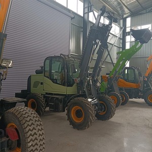 מיני מעמיס בום טלסקופי טלסקופ קטן 2.5 טון למכירה - Product Image 3