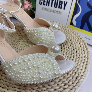 Sandales en perles personnalisées faites à la main, chaussures de mariage de haute qualité, chaussures à talons pour femmes, design de créateur - Product Image 5