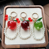 Porte-clés pomme en résine pailletée avec chaîne de perles, anneau de sac cerise, ornement suspendu pour sac à main et voiture, pour femmes et filles