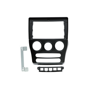 Cadre <span class=keywords><strong>Android</strong></span> de navigation de voiture de 9 pouces nouveau cadre stéréo de Fascia de texture de Offre Spéciale pour 2013-2017 CHERY <span class=keywords><strong>QQ</strong></span> EQ - Product Image 1