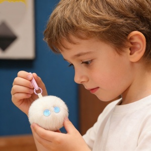 Muñeco de Peluche Interactivo Inteligente en Oferta, Función de Clonación de <span class=keywords><strong>Voz</strong></span>, Sensor Táctil para Relajación en el Hogar y Alivio del Estrés - Product Image 1