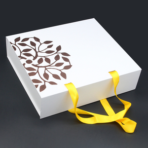 Wholesale Luxury <strong>Empty</strong> Large Cardboard Sweater Packaging <strong>Hamper</strong> Gift <strong>Box</strong> - Product Image 2