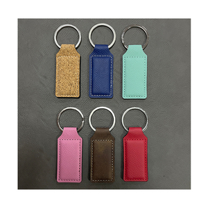 LLavero personalizado de cuero sintético con grabado láser personalizado llavero personalizado grabado con corte láser de cuero en blanco - Product Image 6