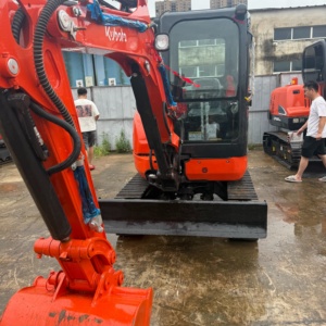 รถขุดตีนตะขาบ Kubota U27 มือสอง น้ำหนัก 2.7 ตัน สายพานยาง ห้องโดยสารติดแอร์ สภาพดี เหมาะสำหรับงานขนาดเล็ก - Product Image 4