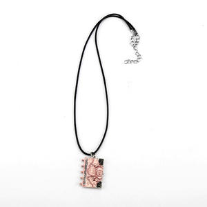 Hocus pocus livre filles collier pendentif sœurs bijoux colliers Halloween sorcière collier pour femmes - Product Image 5