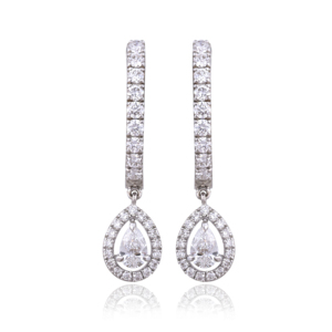 Pendientes de Aro de Plata de Ley 925 con Diseño de Halo de Diamantes CVD en Forma de Pera, Pendientes de Aro con Diamantes Cultivados en Laboratorio - Product Image 3