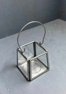 Votivo Decorativo Hecho con Hierro y Vidrio/Espejo, Utilizado para Productos de Joyería, Exhibición y Almacenamiento, Proveedor de la India - Product Image 2