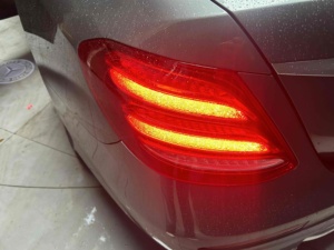 <span class=keywords><strong>Mercedes</strong></span>-Benz <span class=keywords><strong>Classe</strong></span> E Modèle 2020, Version Révisée, E 260 L Édition Sport - Product Image 3