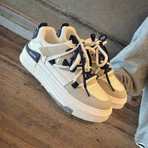 2026 New Arrivals Cute Girls' <b>Retro</b> Style Women's Shoes PU Leisure Sport Board Shoes Winter Autumn Summer Spring Cushioning - Product Image 3