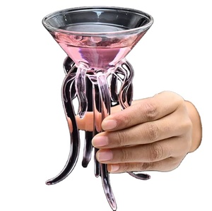<span class=keywords><strong>Verre</strong></span> à cocktail sur pied en <span class=keywords><strong>verre</strong></span> borosilicate de haute qualité en forme de pieuvre ou de méduse rose personnalisé en gros - Product Image 4