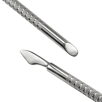 Pousse-cuticules professionnel double tête le plus récent avec poignée torsadée brevetée en acier inoxydable – Outil de soin des ongles