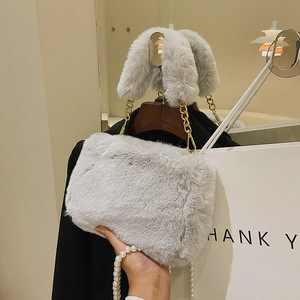 حقائب نسائية محشو فرو مزيف بأرخص سعر مبيع بالجملة من المصنع حقيبة مزيفة للتسوق ممثل - Product Image 2