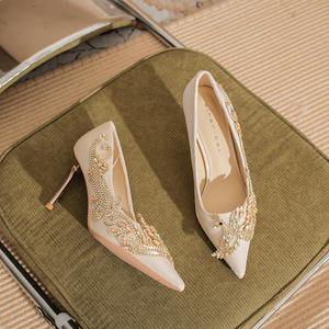 Chaussures d'hiver à talons hauts pointus en strass, talon aiguille, dessus en cuir véritable, antidérapantes, style Phénix, sexy - Product Image 2