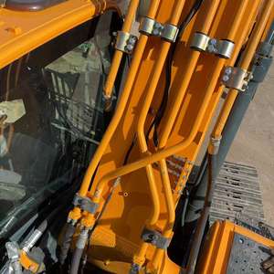 Excavadora hidráulica de 22 toneladas Hyundai 220LC-9s usada al por mayor de fábrica con motor Cummins y bomba para uso en construcción - Product Image 5