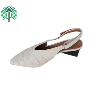 Sandales pour femmes en cuir de veau 100% à bout pointu, tressées, talons bas de 4,5 cm, talons épais confortables et luxueux, sandales pour femmes fabriquées en usine - Product Image 3