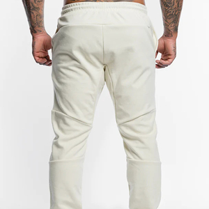 El nuevo <span class=keywords><strong>Jogger</strong></span> con costuras reforzadas <span class=keywords><strong>Jogger</strong></span> Slim Fit de fabricación a base de forro polar - Product Image 3