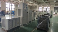 Système de climatisation pour centre de données, qualité IT, compatible avec le refroidissement par rack, contrôle climatique pour salle de serveurs et infrastructures critiques