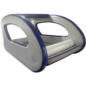 Casa flotante inflable eléctrica, solar y sostenible con motor para juegos acuáticos. - Product Image 1