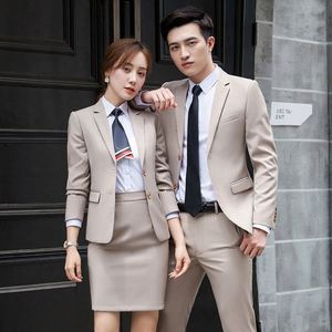บริการออกแบบและผลิตเสื้อคลุมอาชีพ OEM ชุดทำงานสุภาพสำหรับสุภาพสตรี ชุดยูนิฟอร์มสำนักงาน ธนาคาร เสื้อเชิ้ตสั่งตัดสำหรับสุภาพสตรีและสุภาพบุรุษ เสื้อผู้ชาย - Product Image 2
