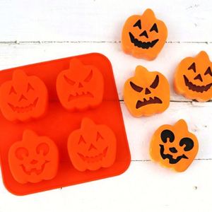 Moule à gâteau en silicone écologique personnalisé avec logo, 4 cavités, forme chauve-souris et fantôme d'Halloween, pour la fabrication de savons, bougies et résines, OEM/ODM - Product Image 1