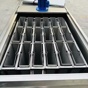 Máquina de Hielo Comercial de Alta Calidad, Nueva, de Acero Inoxidable, con 32 Moldes Grandes, Capacidad de 1 Tonelada, para Hacer Bloques de Hielo - Product Image 5