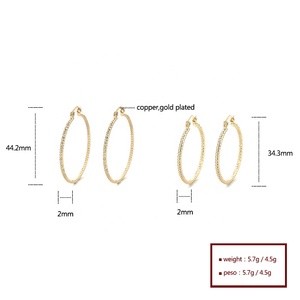 Neue trend ige vergoldete Punk übergroße Kreis große Huggie Creolen Cz vergoldete Zirkonia Schmuck Ohrringe für Frauen - Product Image 4