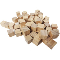Vente en gros de blocs de construction de modèles faits à la main personnalisés, cubes carrés en bois massif, polis artisanaux pour la décoration de cadeaux d'art
