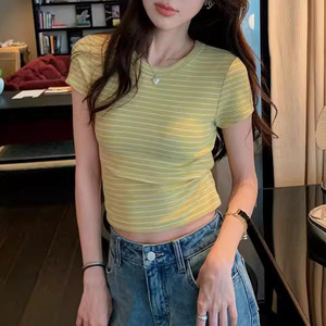 <span class=keywords><strong>Camiseta</strong></span> Clásica Versátil a Rayas con Tirantes y Sujetador Incorporado, Corte Ajustado, Cuello Redondo, Estilo Pullover - Product Image 3