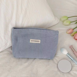 カスタム ロゴ入り コーデュロイ 化粧ポーチ 天然ベルベット 軽量 トラベル オーガナイザー バッグ OEM ファブリック メイクアップ ポーチ 販促ギフト用 - Product Image 2