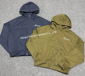 Custom Polyester Reflective Waterproof Windproof Nylon Jacket and Track Pants Zip up Blank <strong>Oversized</strong> <strong>Jogger</strong> Sets Nylon Tracksuit - Product Image 2