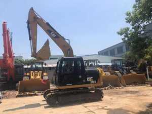 Excavadora Caterpillar CAT312d usada de alta calidad, máquina de construcción con ruedas y diésel, bomba de motor de cubo de 0,4 m³ - Product Image 3